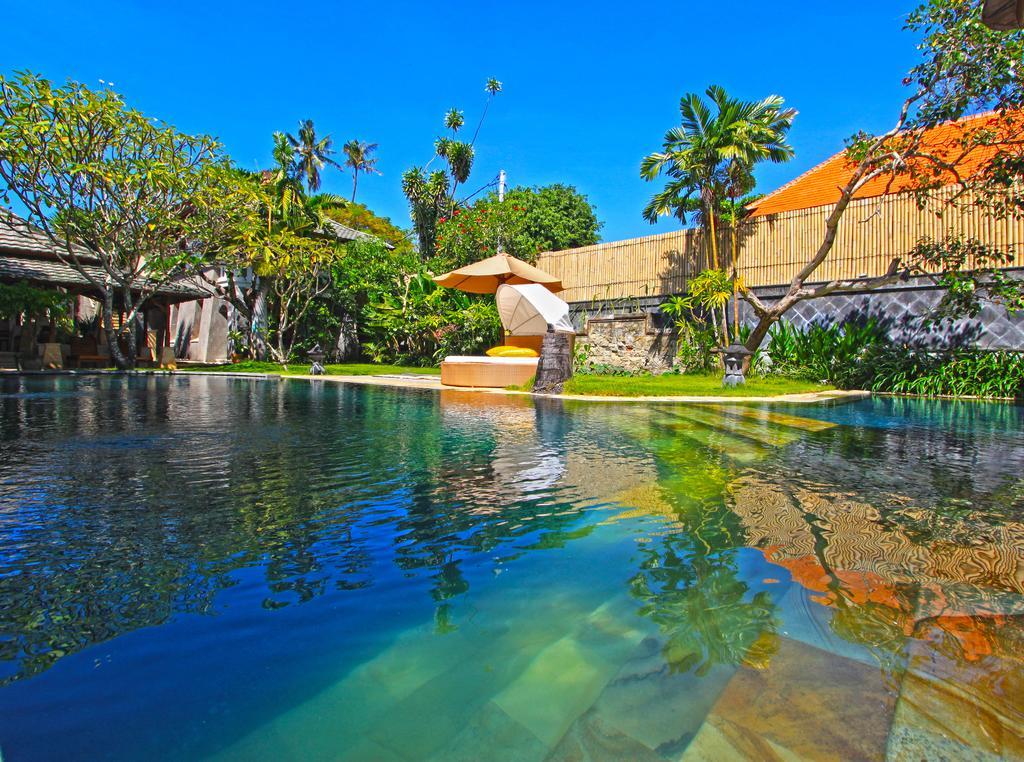 Rumah Mertasari Denpasar  Bagian luar foto